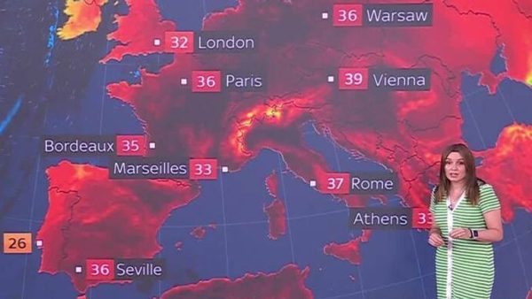 Heatwave latest: Amber weather warning for extreme heat extended by Met Office